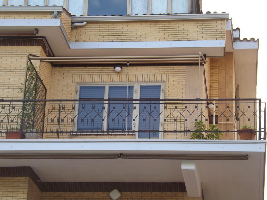 Charles'S House Villa โรม ภายนอก รูปภาพ
